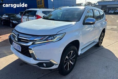 White 2016 Mitsubishi Pajero Sport Wagon Exceed (4X4)