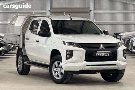 White 2020 Mitsubishi Triton Double Cab Pick Up Glx (4X4)