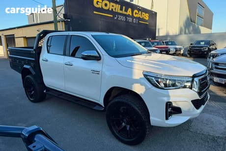 White 2018 Toyota Hilux Dual Cab Utility Sr5 (4X4)