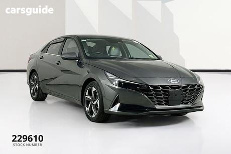 Grey 2023 Hyundai I30 Sedan Elite