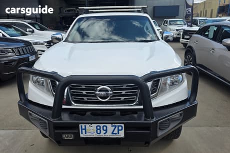 White 2019 Nissan Navara Dual Cab Pick-up Rx (4X4)