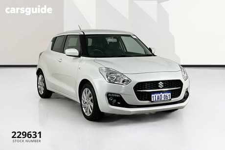 White 2023 Suzuki Swift Hatchback Gl Navi