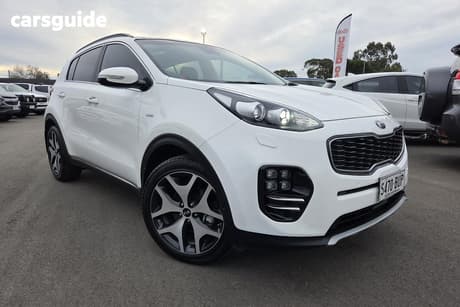 White 2017 Kia Sportage Wagon Gt-Line (Awd)
