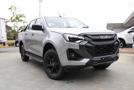 Silver 2025 Isuzu D-MAX Crew Cab Utility X-Rider (4X4)