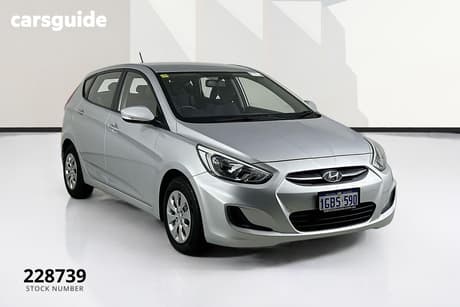 Silver 2016 Hyundai Accent Hatchback Active