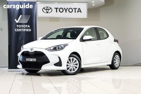 White 2021 Toyota Yaris Hatchback Ascent Sport