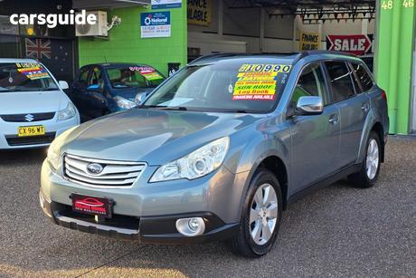 Green 2011 Subaru Outback Wagon 2.5I Premium (Sat-Nav)