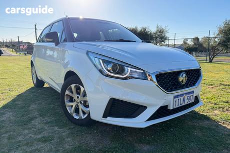 White 2024 MG MG3 Hatchback Core