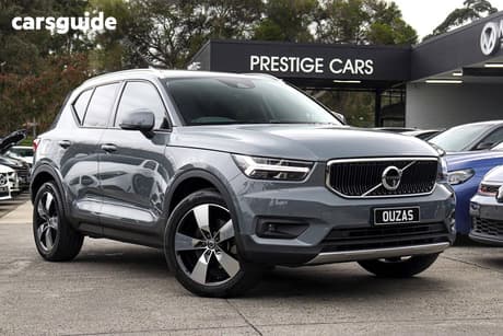 Grey 2021 Volvo XC40 Wagon T4 Momentum (Fwd)
