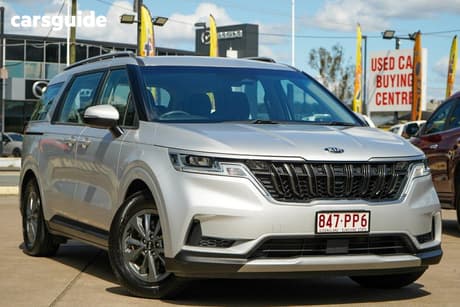 Silver 2021 Kia Carnival Wagon S