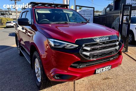 Red 2022 Isuzu MU-X Wagon Ls-M (4X4)