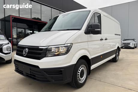 White 2023 Volkswagen Crafter Van 35 Tdi340 Mwb Fwd (3.55T)