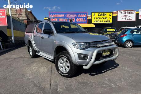 Silver 2015 Mitsubishi Triton Double Cab Utility Glx (4X4)