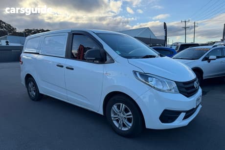 White 2023 LDV G10 Van Lift Door