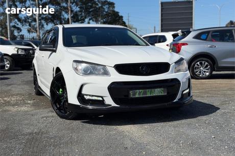 White 2016 Holden Commodore Sportswagon Sv6 Black Pack