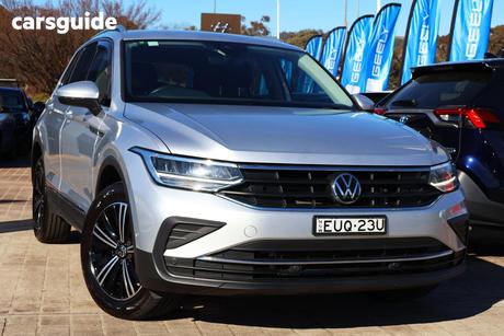 Silver 2022 Volkswagen Tiguan Wagon 132Tsi Life
