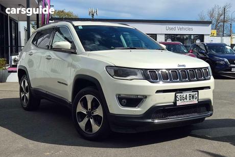 White 2017 Jeep Compass Wagon Limited (4X4)