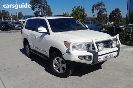 White 2015 Toyota Landcruiser Wagon Sahara (4X4)