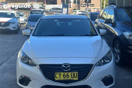 White 2014 Mazda 3 Sedan Neo