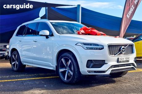 White 2017 Volvo XC90 Wagon D5 R-Design