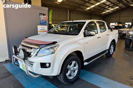 White 2012 Isuzu D-MAX Crew Cab Utility Ls-U Hi-Ride (4X4)