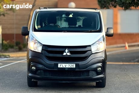 White 2020 Mitsubishi Express Van Glx Lwb