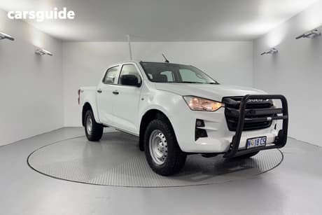 White 2023 Isuzu D-MAX Crew Cab Utility Sx (4X4)