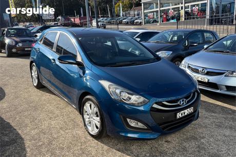 Blue 2014 Hyundai I30 Hatchback Se