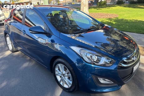 Blue 2014 Hyundai I30 Hatchback Trophy
