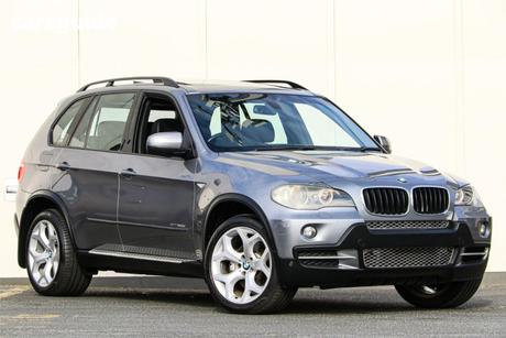 Grey 2009 BMW X5 Wagon Xdrive 30D