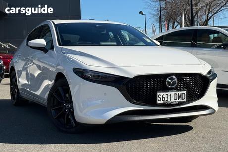 White 2026 Mazda Mazda3 Hatchback G25 Astina