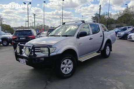 Silver 2010 Mitsubishi Triton Double Cab Utility Gl-R (4X4)