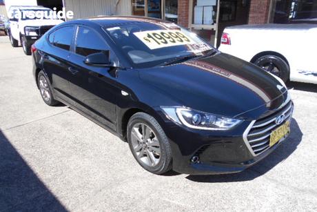 Black 2018 Hyundai Elantra Sedan Active 2.0 Mpi