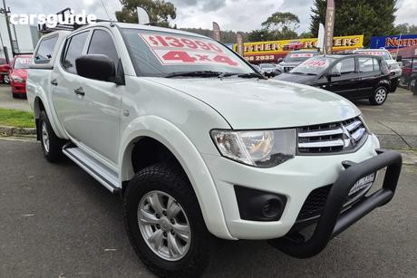 White 2013 Mitsubishi Triton Double Cab Utility Glx (4X4)