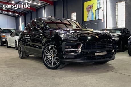 Black 2020 Porsche Macan Wagon S