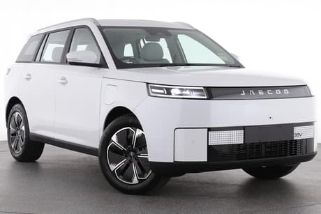 White 2026 Jaecoo J5 Wagon Summit Ev