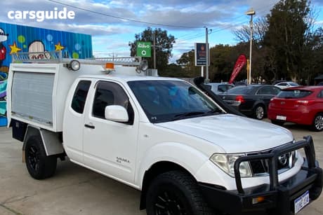White 2012 Nissan Navara Dual Cab Chassis Rx (4X4)