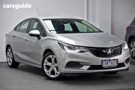 Silver 2018 Holden Astra Sedan Lt