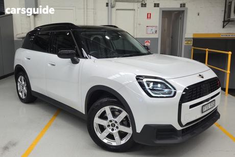 White 2024 Mini Countryman Wagon S All4 Classic (Mhev)