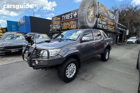 Grey 2012 Toyota Hilux Dual Cab Pick-up Sr5 (4X4)