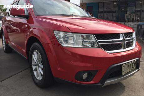 Red 2015 Dodge Journey Wagon Sxt