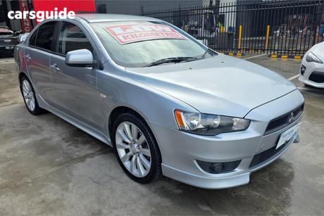 Silver 2009 Mitsubishi Lancer Sedan Vr-X