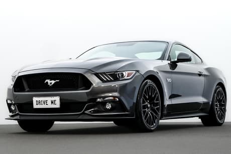 Grey 2017 Ford Mustang Coupe Fastback Gt 5.0 V8