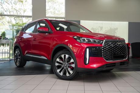 Red 2026 Chery Tiggo 4 Wagon Ultimate