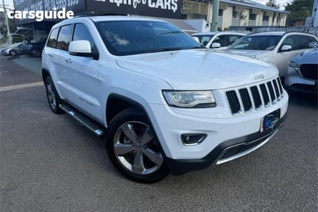 White 2014 Jeep Grand Cherokee Wagon Limited (4X4)
