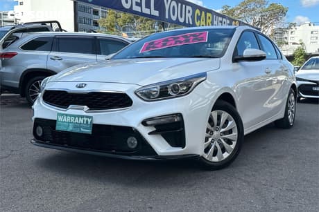 White 2018 Kia Cerato Sedan S