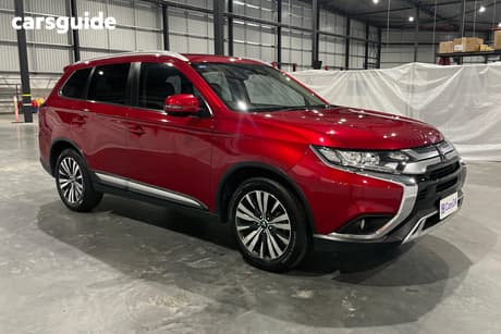 Red 2019 Mitsubishi Outlander Wagon Ls 7 Seat (2Wd)