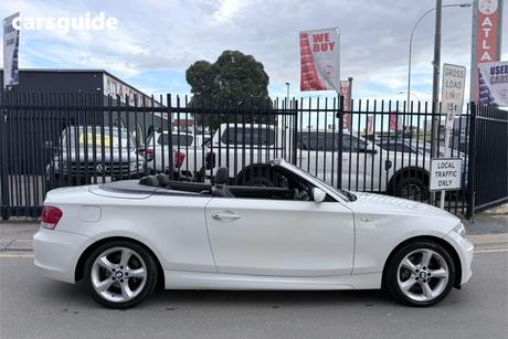 White 2009 BMW 1 Convertible 120I R