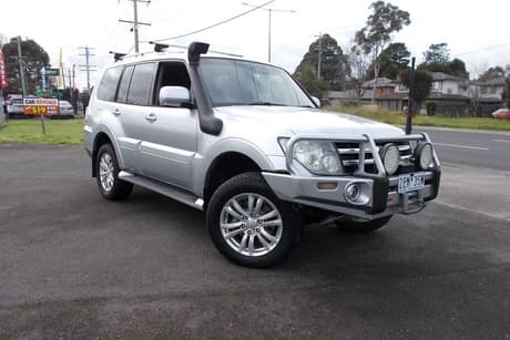 Silver 2007 Mitsubishi Pajero Wagon Vr-X Lwb (4X4)