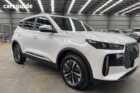 White 2025 Chery Tiggo 4 Wagon Urban Hev